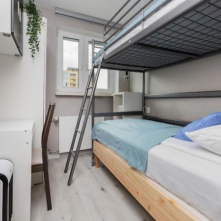 Family Apartment With Balcony In Gdynia By Noclegi Renters Экстерьер фото