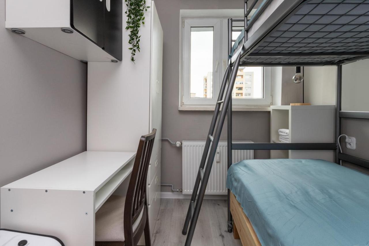 Family Apartment With Balcony In Gdynia By Noclegi Renters Экстерьер фото